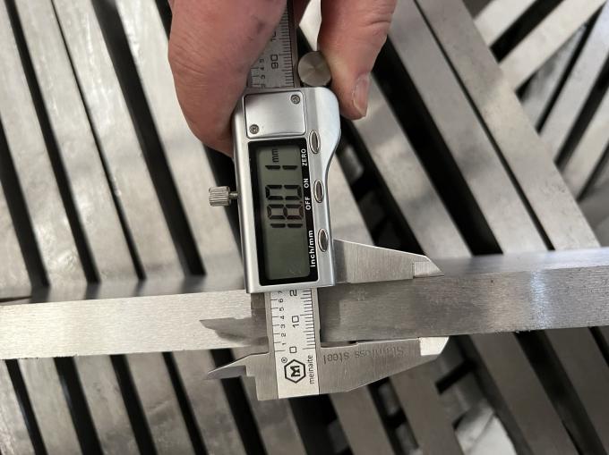 কাস্টমাইজড হাইড্রোলিক কাটার মেশিন ব্লেড কাটার স্টেইনলেস স্টীল ব্লেড কাটার ছুরি মেটাল কাটার মেশিন ব্লেড 17